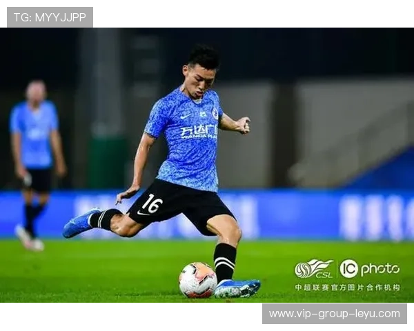 亚马尔低平传球直达门前