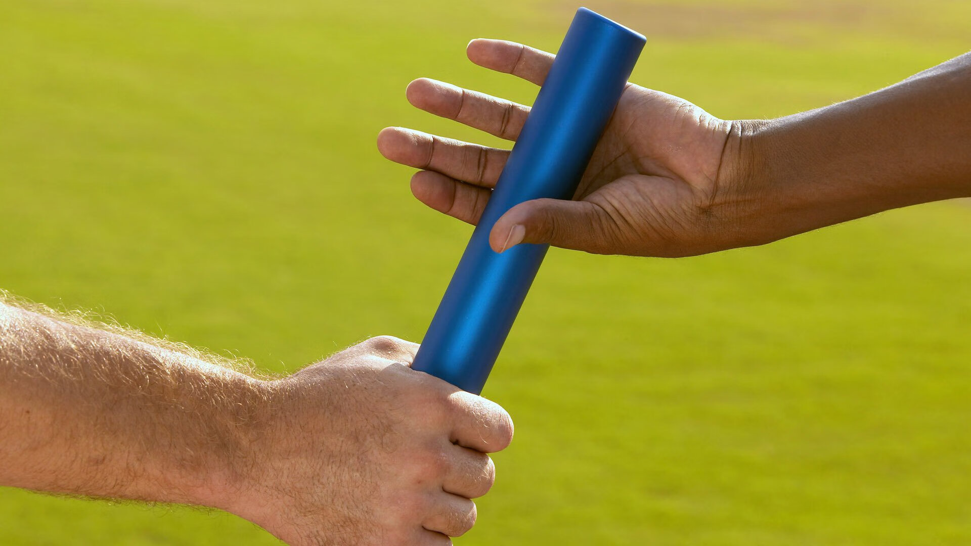 乐鱼体育app入口-核心球员缺席后球队是否优先调整中场站位而非锋线结构，核心球员角色球员区别